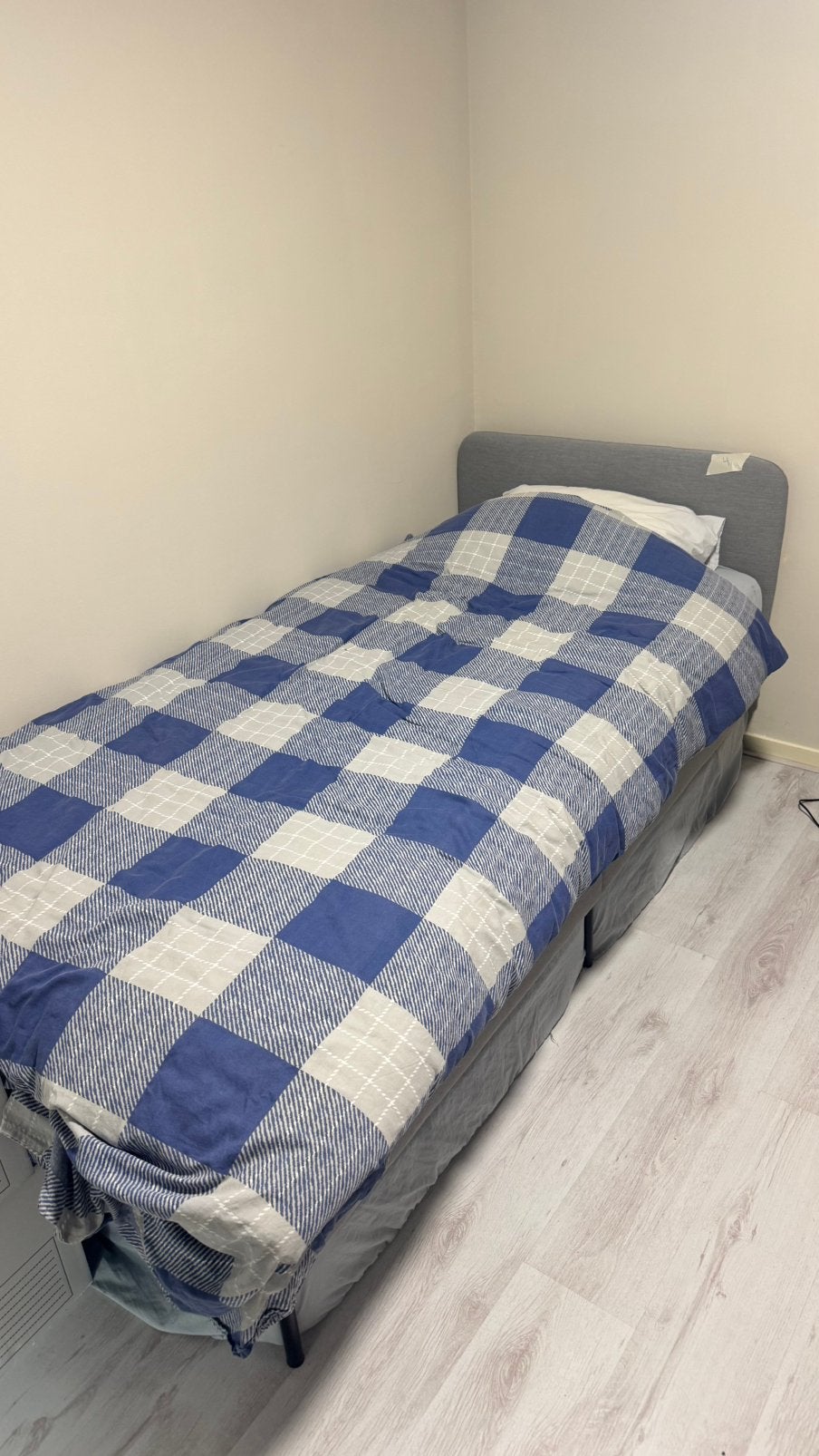 1 of 2 persoonsbed, Huis en Inrichting, Ophalen, Tweepersoons, Zo goed als nieuw, 180 cm