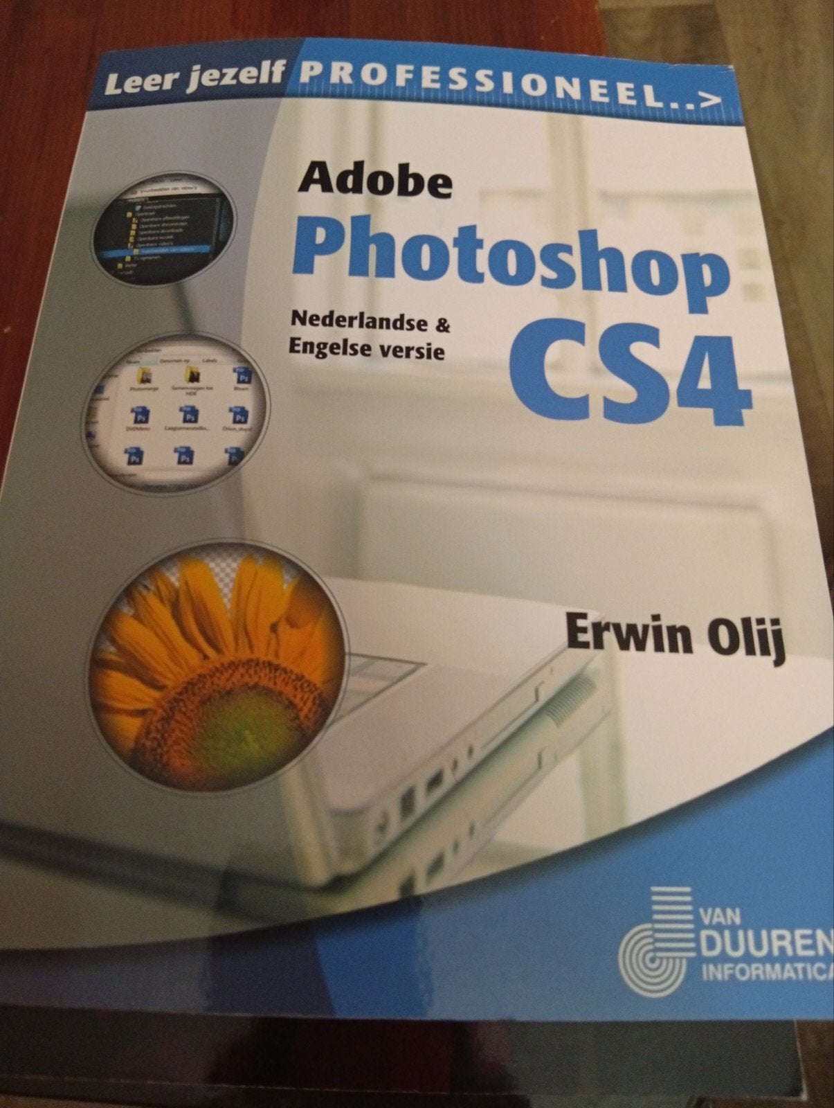 Adobe InDesign CS6, Photoshop CS4 & Webdesign boeken, Boeken, Informatica en Computer, Gelezen, Software, Ophalen of Verzenden