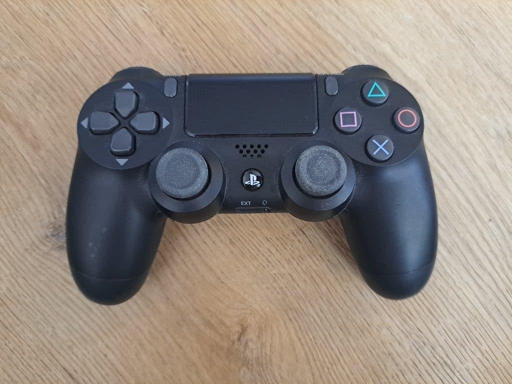 PS4 DualShock 4 Controller Zwart - Zonder oplader, Spelcomputers en Games, Ophalen of Verzenden, Gebruikt, Controller, PlayStation 4