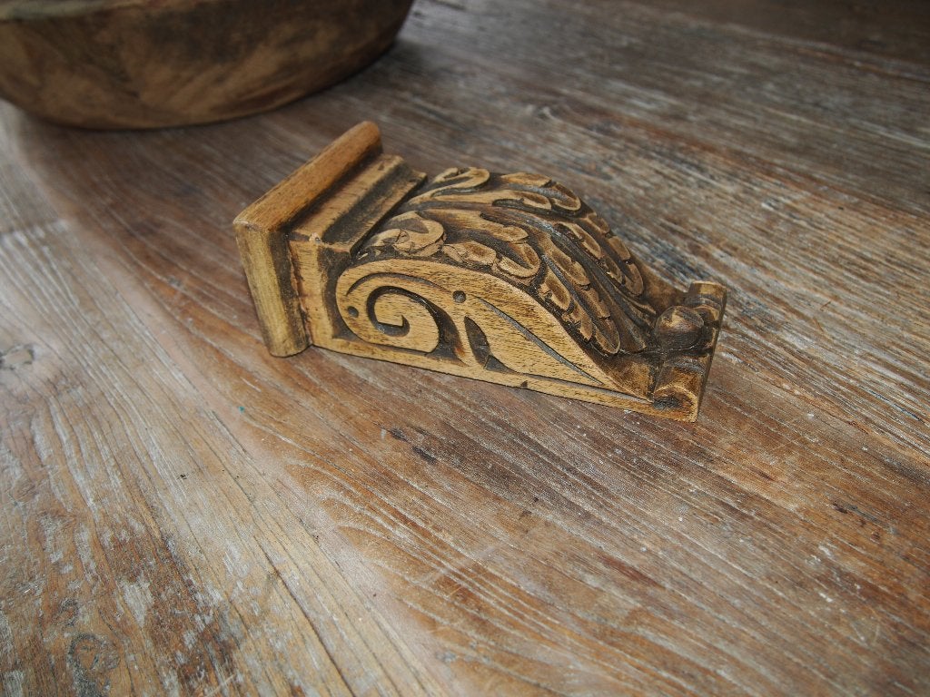 Kleine houten wandornament - 20x12x18 cm, Antiek en Kunst, Ophalen of Verzenden