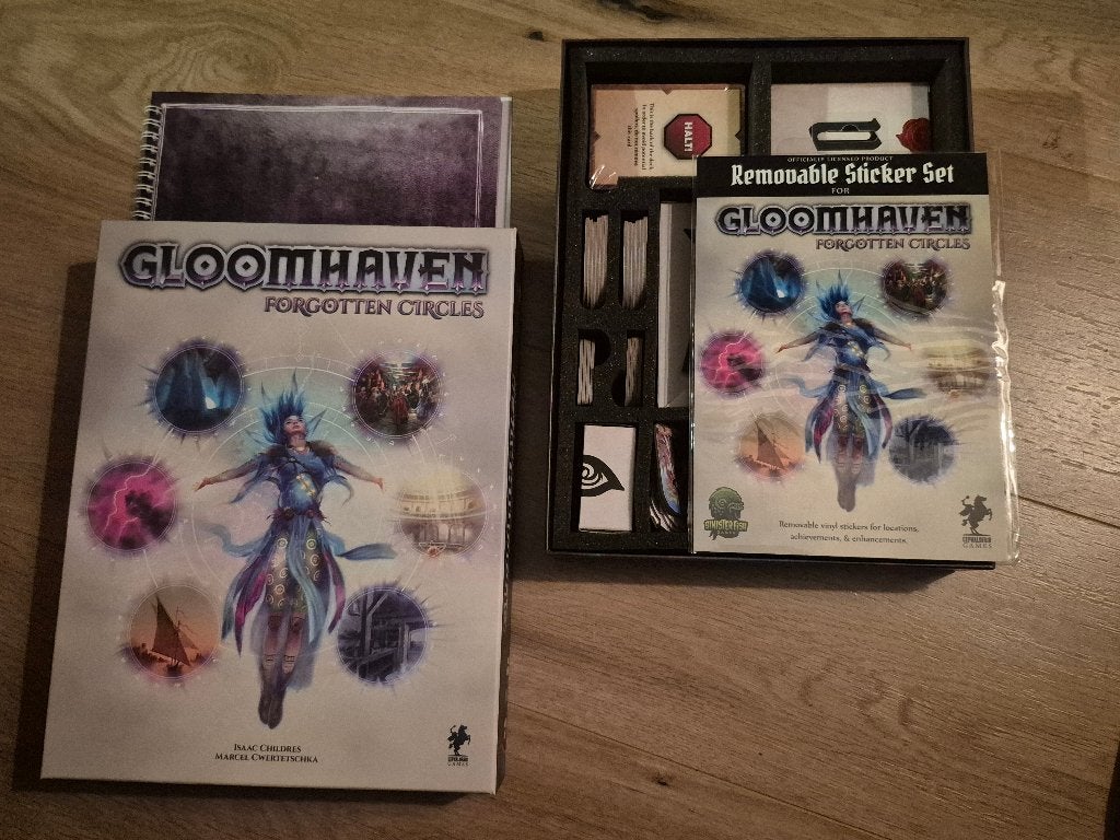Gloomhaven: Forgotten Circles nieuw met Feldherr insert, Hobby en Vrije tijd, Een of twee spelers, Ophalen of Verzenden, Nieuw