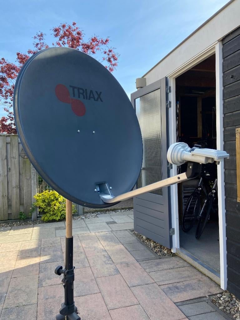 Schotelantenne, LNB, Kabel en Satfinder, Ophalen, Zo goed als nieuw, (Schotel)antenne-accessoires, Overige merken
