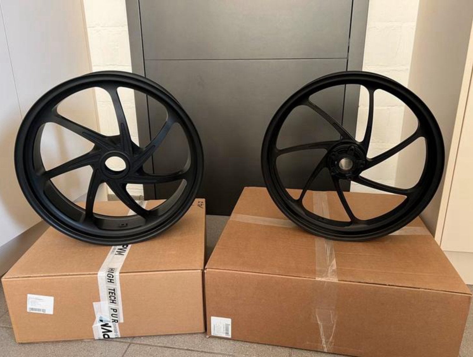 KTM Superduke 1290R/1390R/GT Lichtgewicht RR velgen NIEUW!!, Ophalen of Verzenden, Zo goed als nieuw