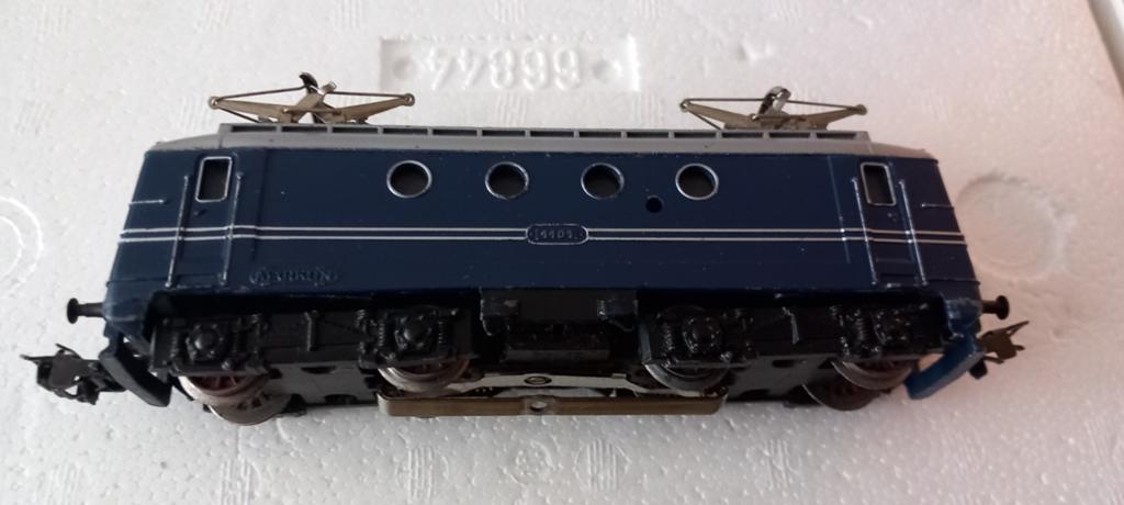 Te koop marklin  ns lok 1101 ho Wisselstroom Analoog, Hobby en Vrije tijd, Modeltreinen | H0, Wisselstroom, Locomotief, Verzenden