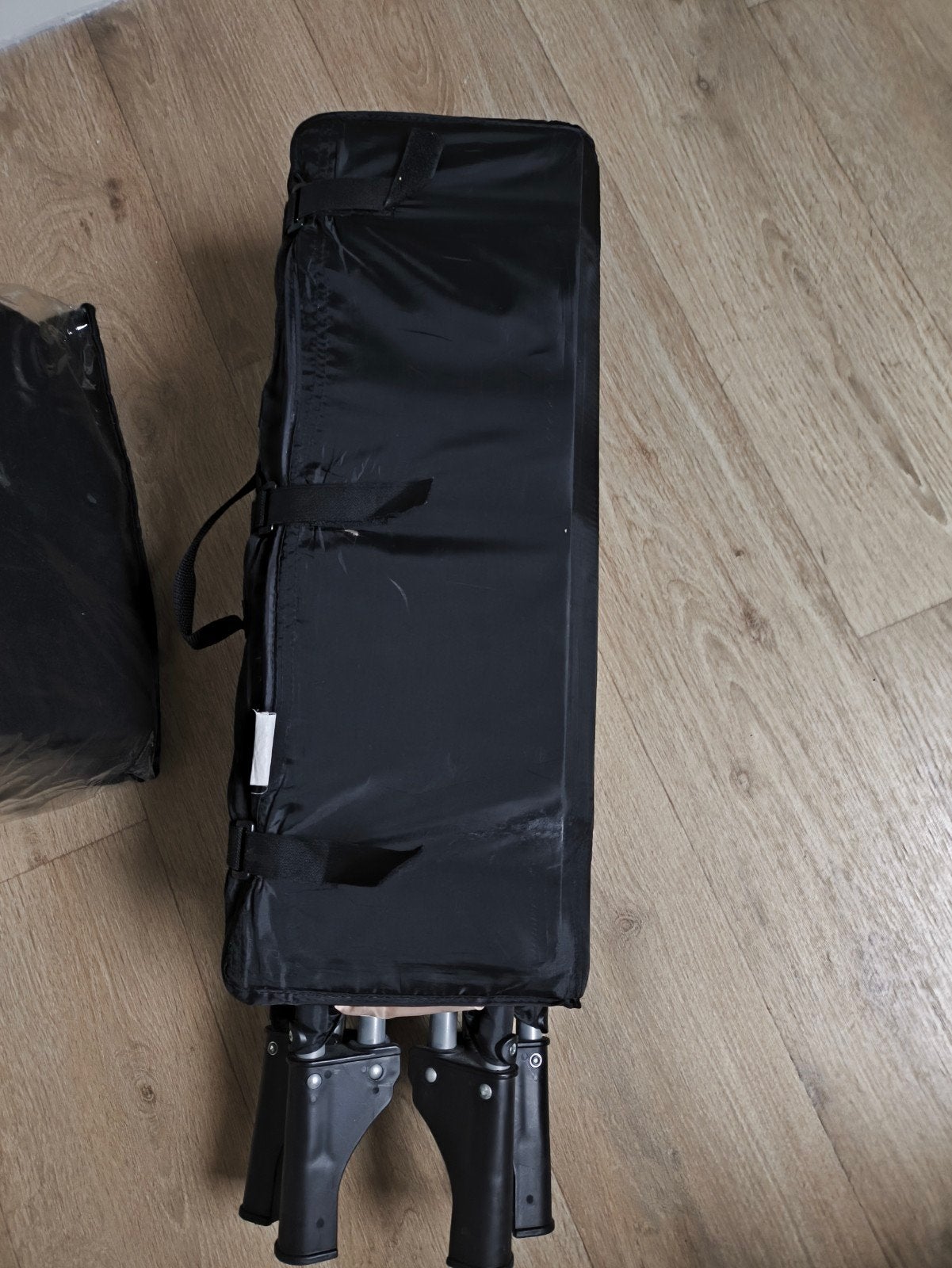 Campingbedje met opvouwbaar matras - Topmark, Kinderen en Baby's, Babywiegjes en Ledikanten, Ophalen of Verzenden, Gebruikt, Reisbedje