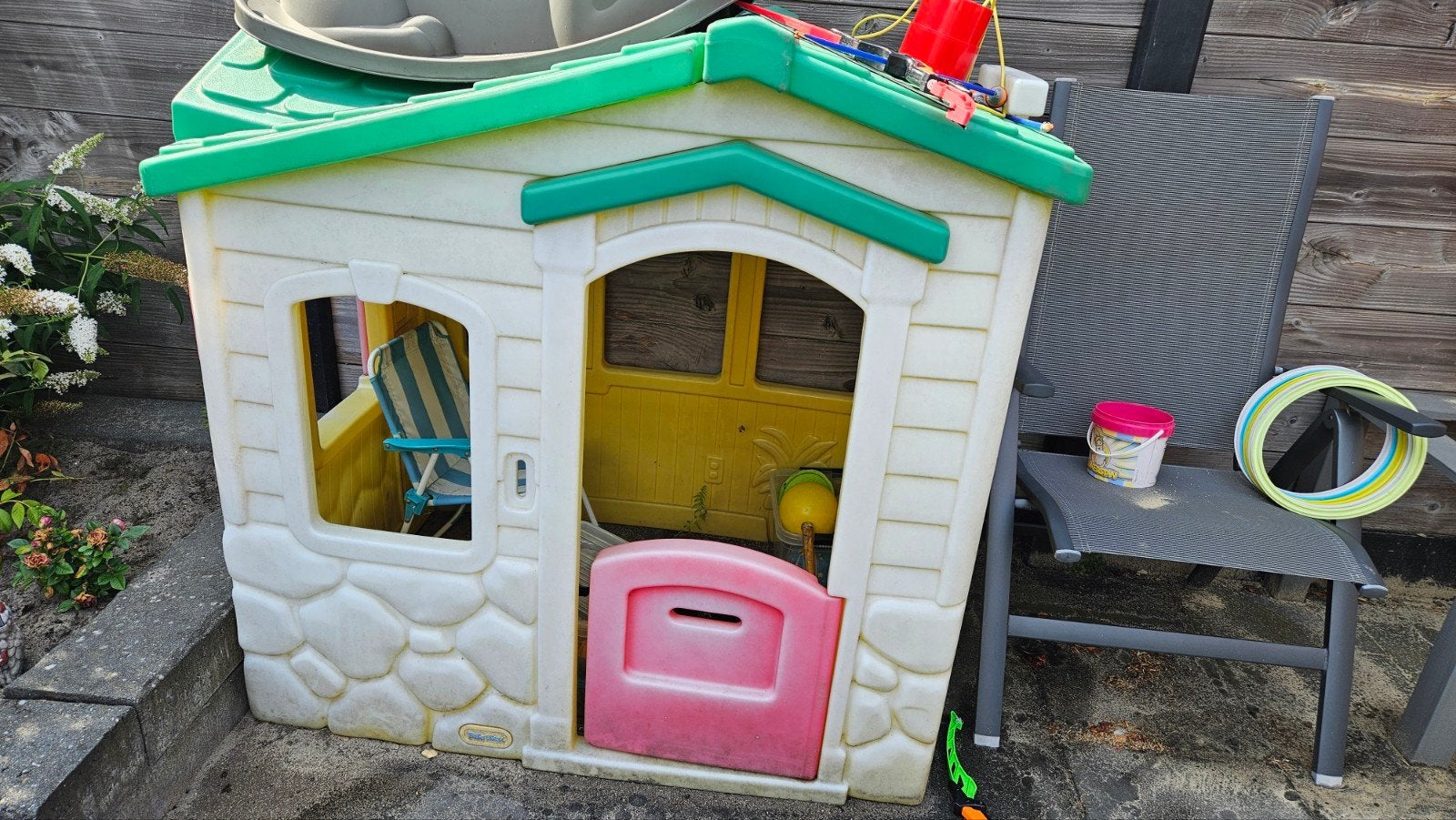 Speelhuisje little tikes., Ophalen, Gebruikt, Kunststof