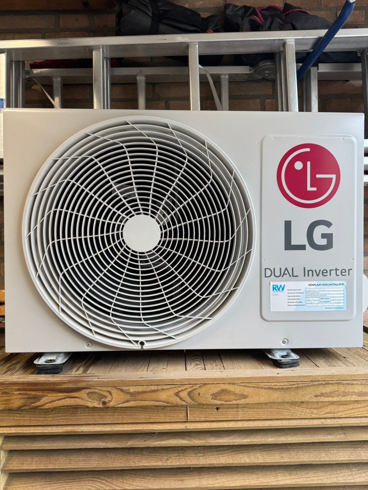 Airco LG PC12SQ 3,5 KW, Ophalen, 3 snelheden of meer, Zo goed als nieuw, Afstandsbediening