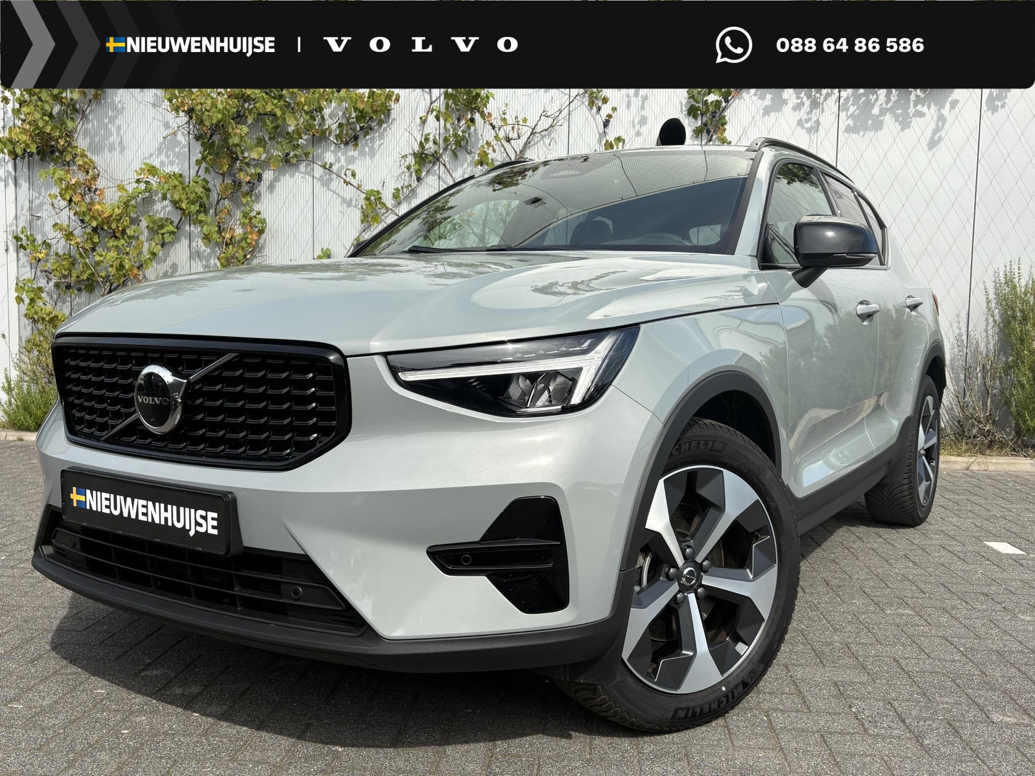 Volvo XC40 2.0 B4 Plus Dark | Trekhaak | Panoramadak | Licht, 12 maanden, Gebruikt, Euro 6, 4 cilinders