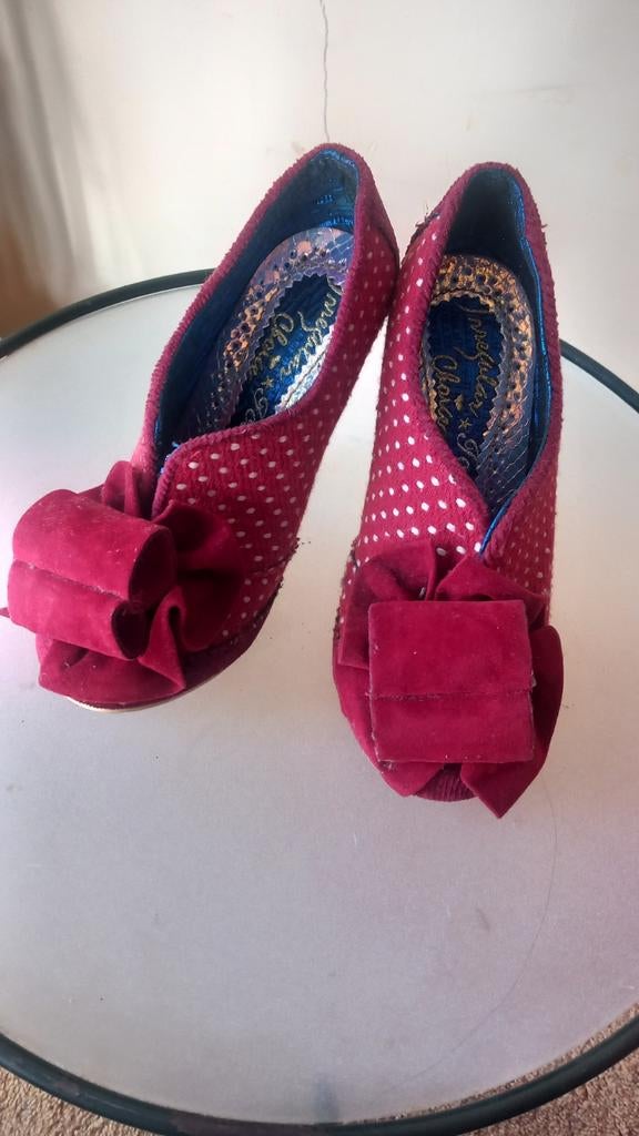 Irregular choice, Ophalen of Verzenden, Zo goed als nieuw, Rood