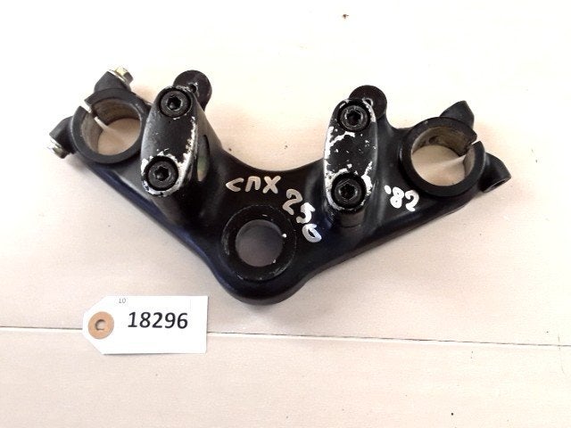 CM250 1981 - 1983 Honda Kroonplaat D1-34828
