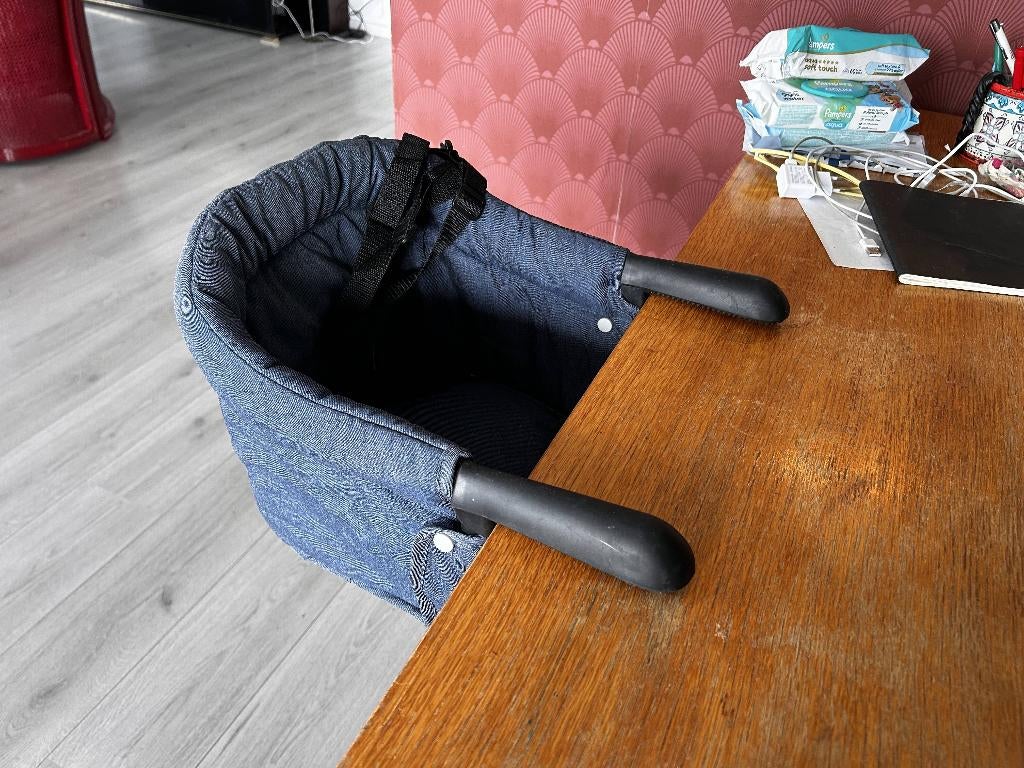 Tafelhangstoeltje Humpy Dumpy, Kinderen en Baby's, Kinderstoelen, Zo goed als nieuw, Hangstoel, Gordel(s), Ophalen of Verzenden