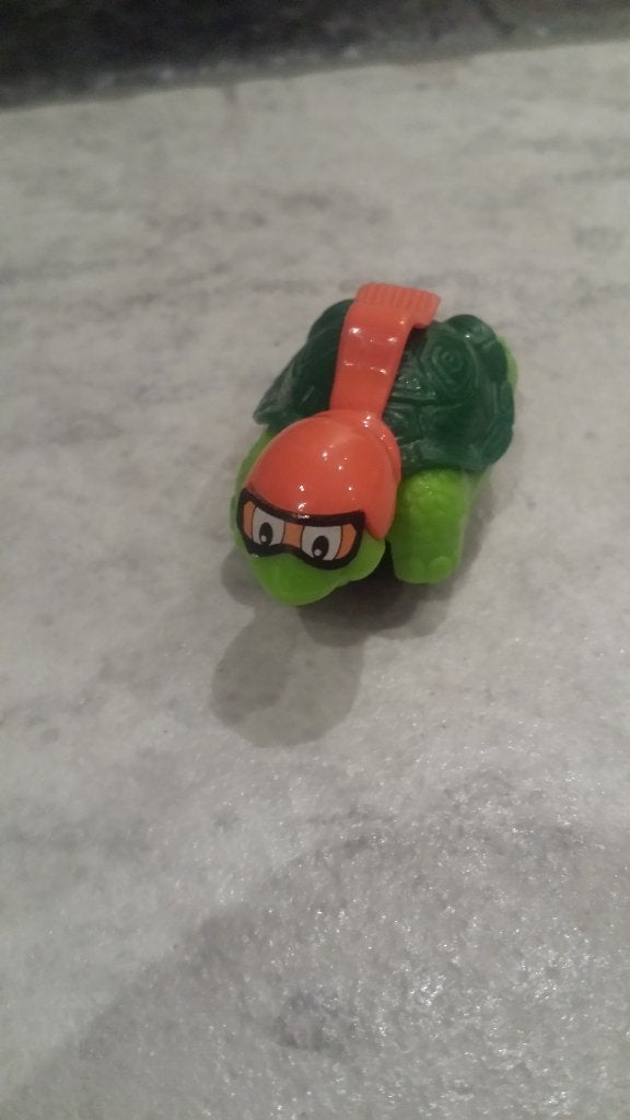 Race schildpad uit verrassingseieren, Verzamelen, Verrassingseieren, Ophalen of Verzenden, Zo goed als nieuw, Hardplasticfiguren