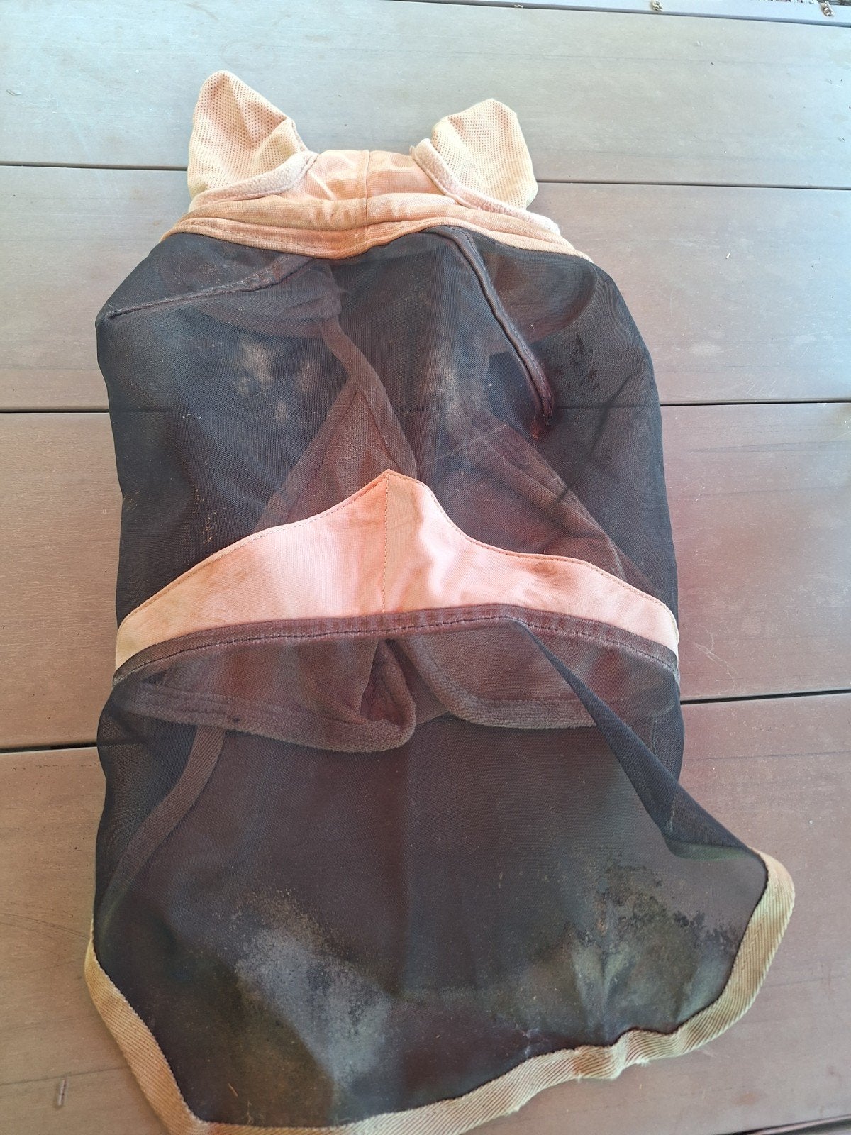 Vliegenmasker met oortjes en neusflap maat full, Ophalen of Verzenden, Zo goed als nieuw
