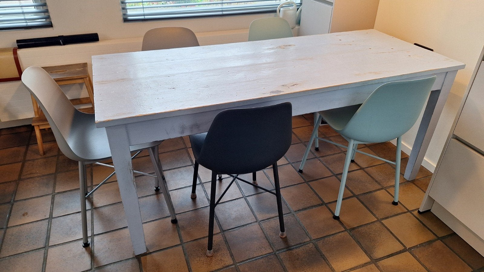 Massief houten eettafel - Robuust en sfeervol, Ophalen, Gebruikt, Landelijk, Industrieel, Rustiek, 50 tot 100 cm