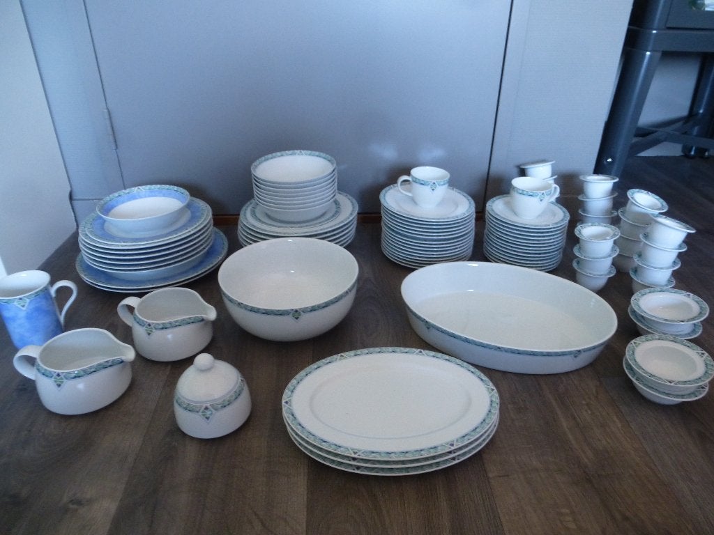 Arzberg AH Albert Hein kopjes schoteltjes eidopjes etc 1€ ps, Gebruikt, Ophalen of Verzenden, Overige stijlen, Kop(pen) en/of Schotel(s)