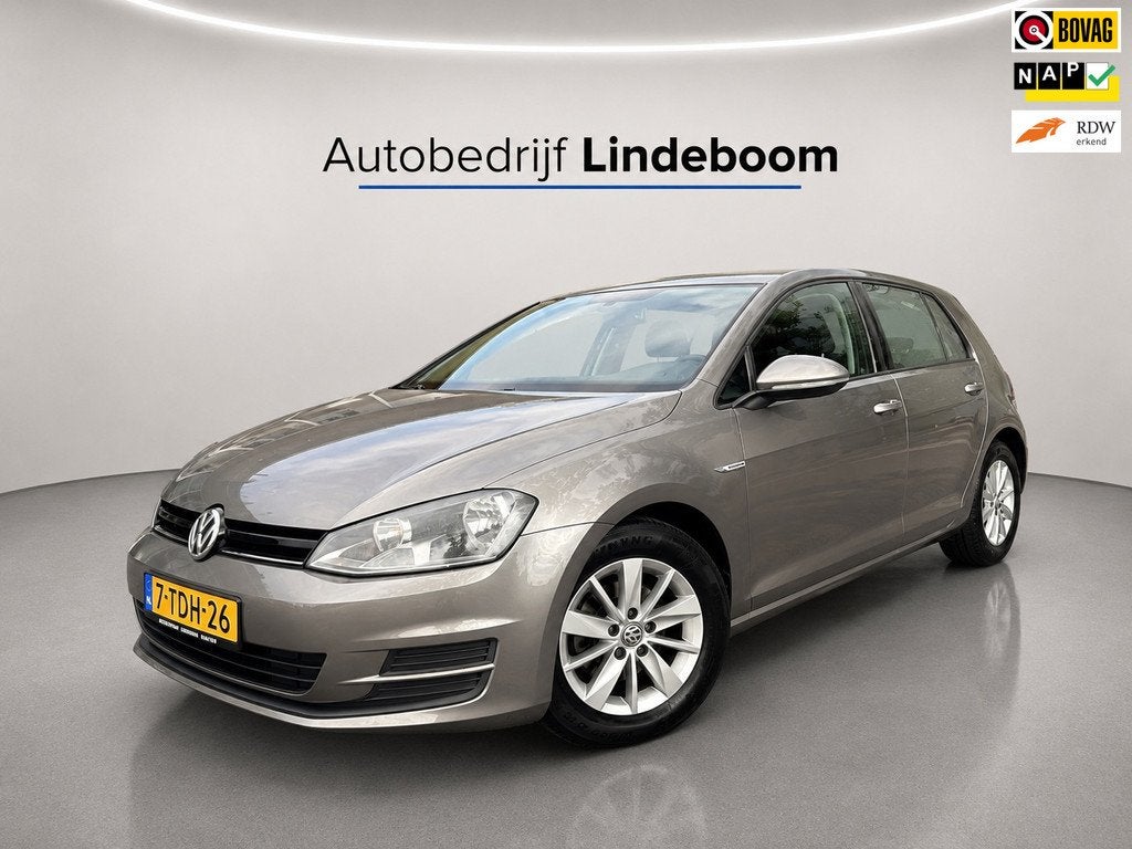 Volkswagen Golf 1.6 TDI Trendline BlueMotion, Auto's, Volkswagen, Voorwielaandrijving, Euro 5, Stof, Gebruikt
