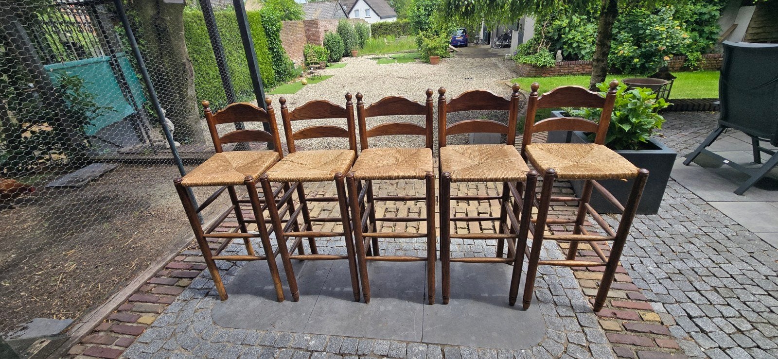 5 stuks antieke krukken, Ophalen
