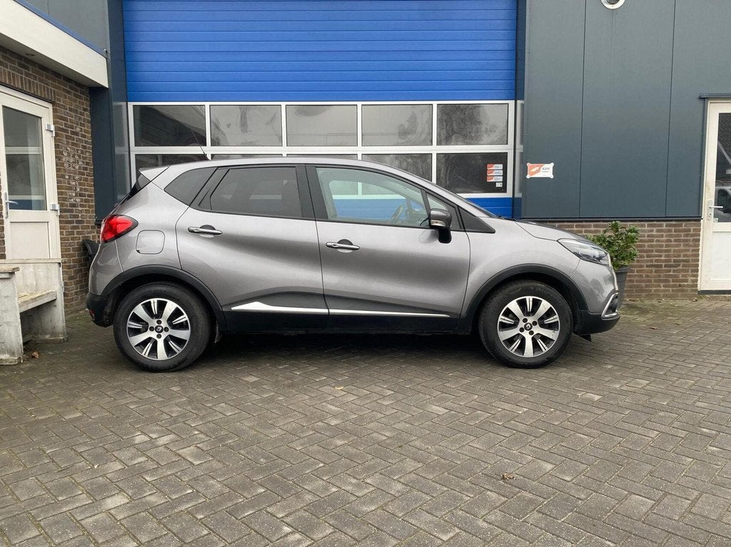 Renault Captur 1.2 TCe Expression cruise airco trekhaak, Euro 5, 4 cilinders, Origineel Nederlands, 19 km/l