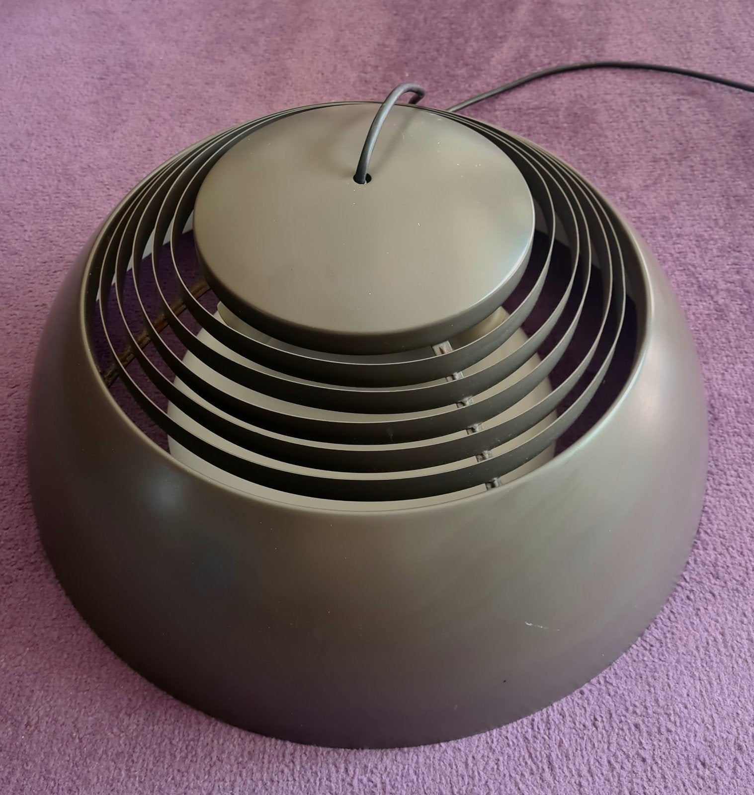 AJ Hanglamp van Arne Jacobsen voor Louis Poulsen  jaren 70, Huis en Inrichting, Ophalen of Verzenden, Minder dan 50 cm