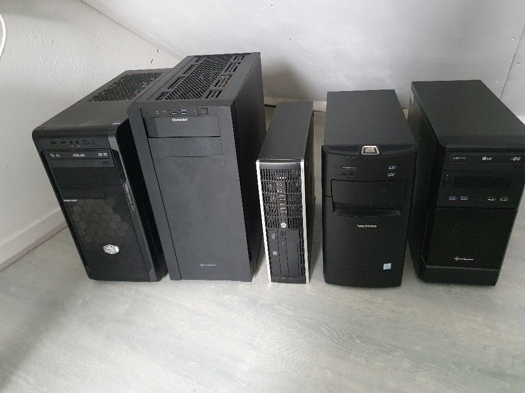 Partij diverse computers (o.a. oude game PC's), Computers en Software, Ophalen, Gebruikt, Gaming, HDD
