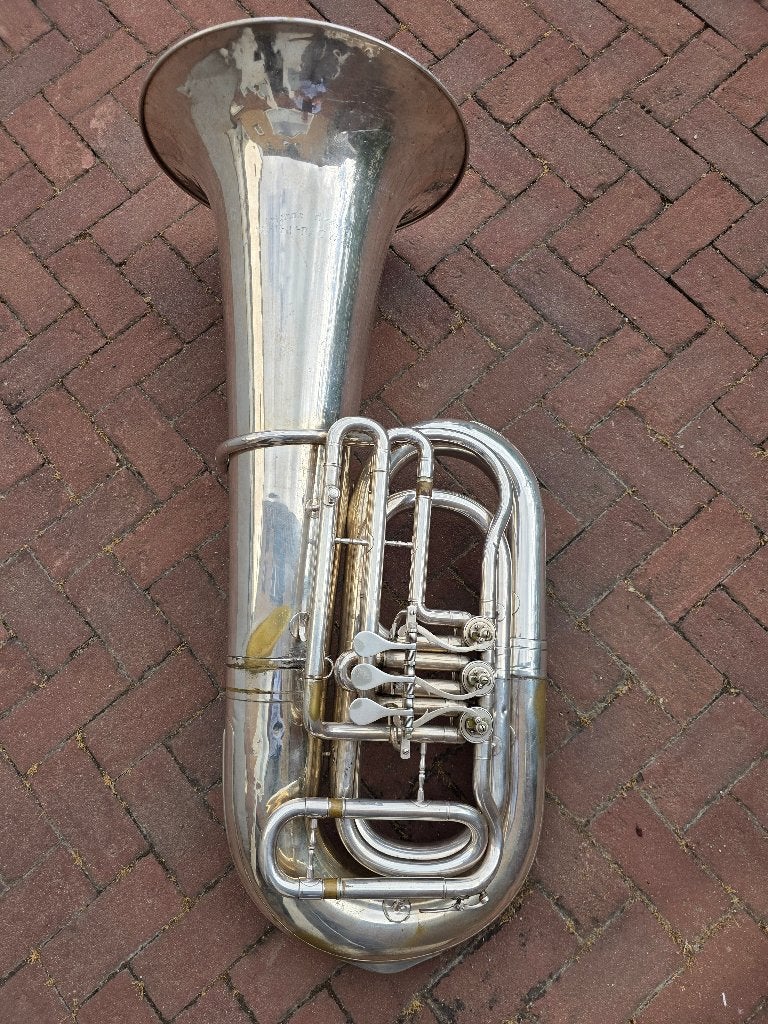 Bastuba Meister Franz Kaiser van Melton, Muziek en Instrumenten, Blaasinstrumenten | Tuba's, Ophalen of Verzenden, Gebruikt, Bes-tuba