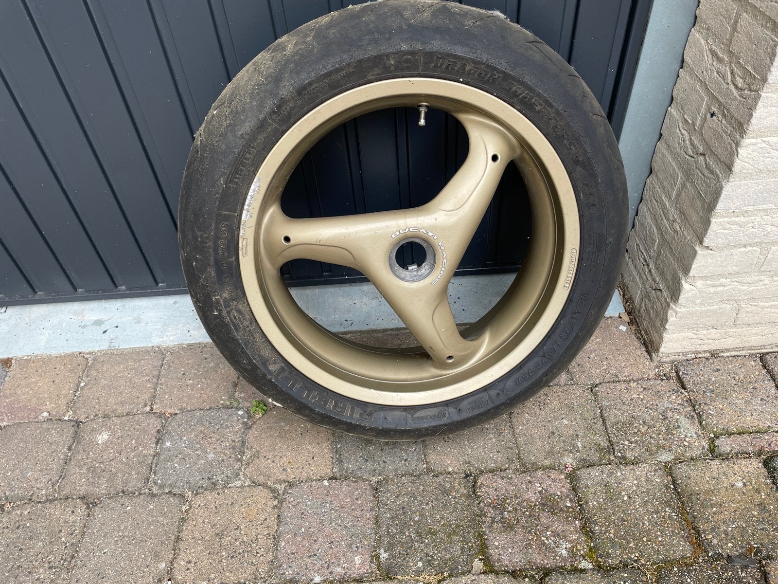 Achterwiel Ducati 748 916, Ophalen, Gebruikt