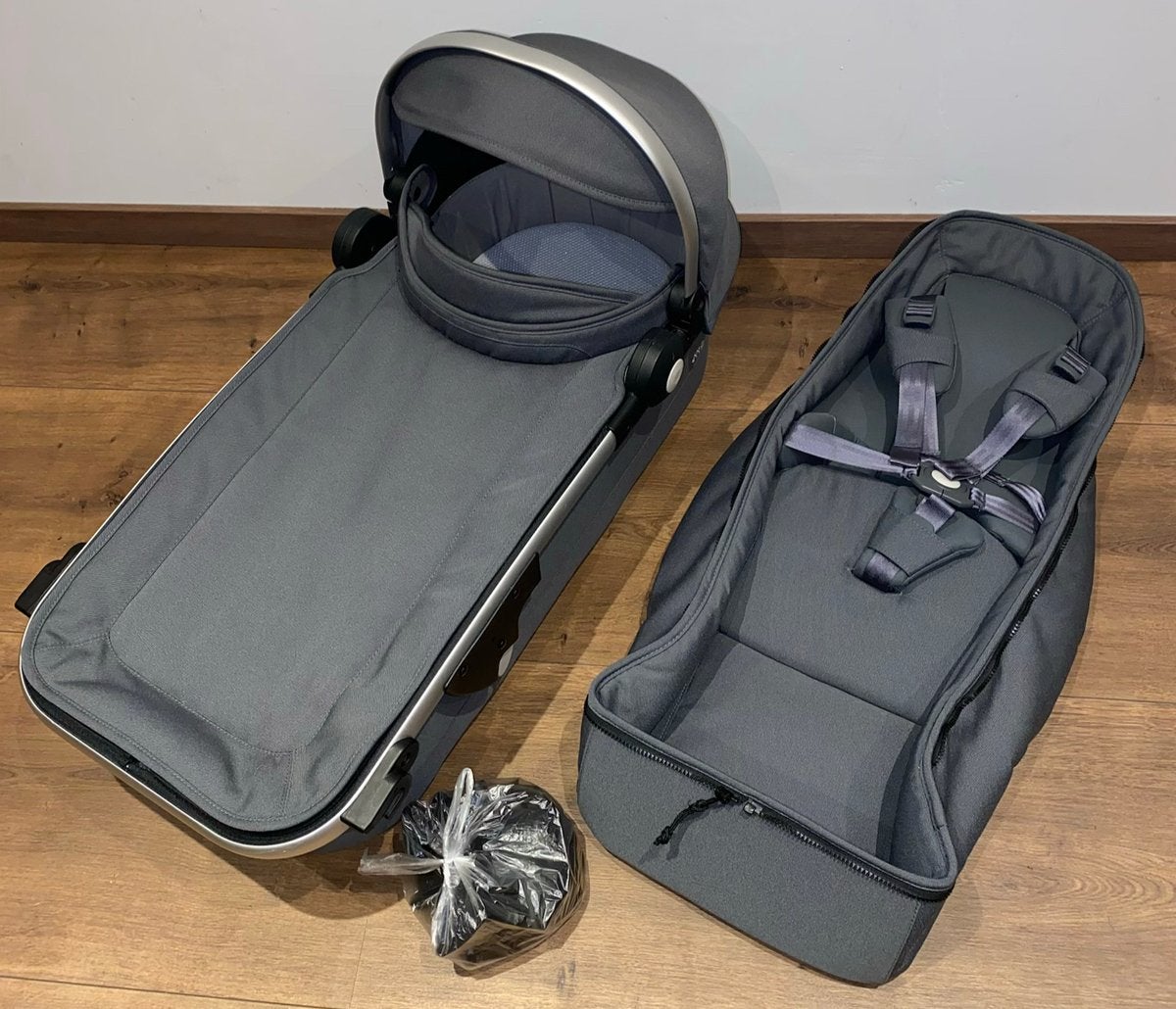 Joolz Geo/Geo2 Duo Uitbreidingset, Kinderen en Baby's, Ophalen, Joolz, Zo goed als nieuw, Eikenlaan 76 Spijkenisse