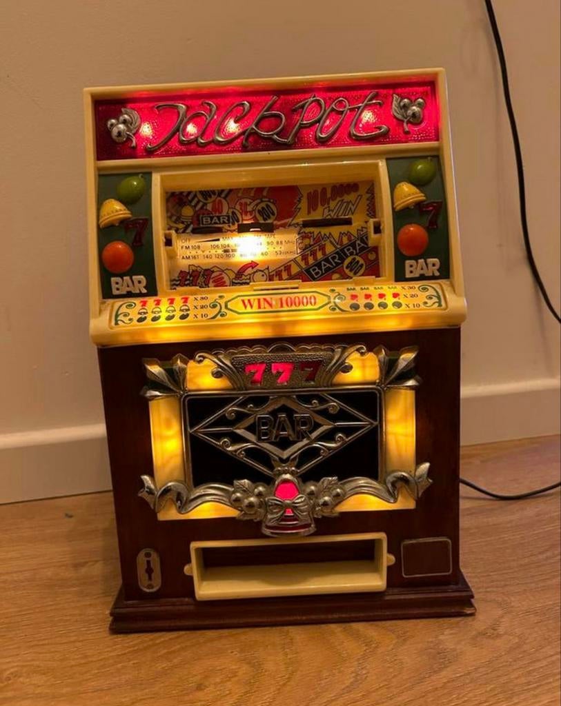 Vintage Jackpot Gokkast Spaarpot met Licht en Geluid, Verzamelen, Automaten | Gokkasten en Fruitautomaten, Ophalen, Gebruikt
