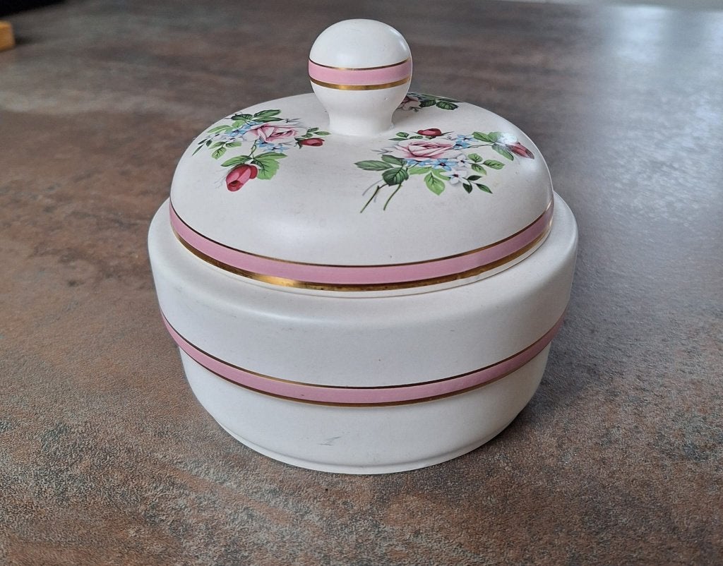 bonbon schaaltje royal flora keramiek bijna gratis, Keramiek, Ophalen of Verzenden, Overige stijlen, Schaal of Schalen