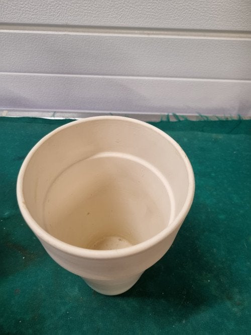 bloempot creme aardewerk, Ophalen of Verzenden, 'T Olde Gre-j, Info@toldegrej.nl, Endepoelstraat 20f Didam