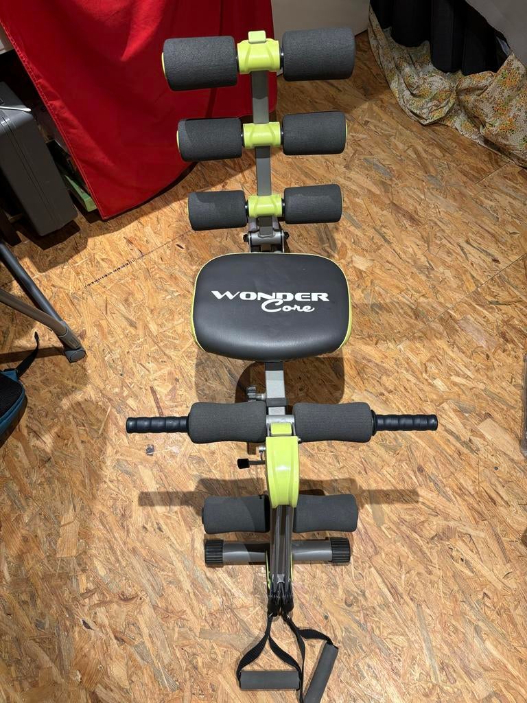 Wonder Core Smart Fitnessapparaat - Buikspiertrainer, Sport en Fitness, Fitnessmaterialen, Ophalen, Zo goed als nieuw