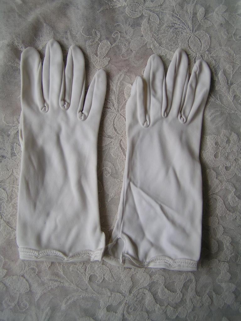 witte bruidsmeisjes handschoentjes nr YY 336, Verzenden, Zo goed als nieuw, Wit, Accessoires