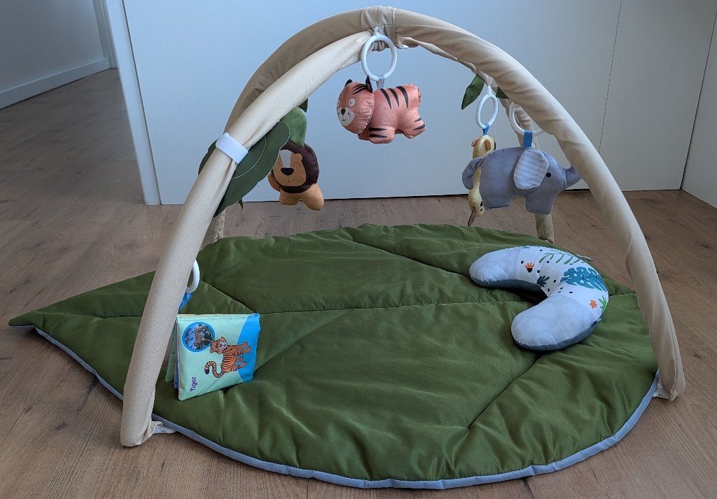 Babygym / Speelmat Jungle (Stena) met 8 speeltjes, Ophalen of Verzenden, Zo goed als nieuw, Babygym, Met geluid