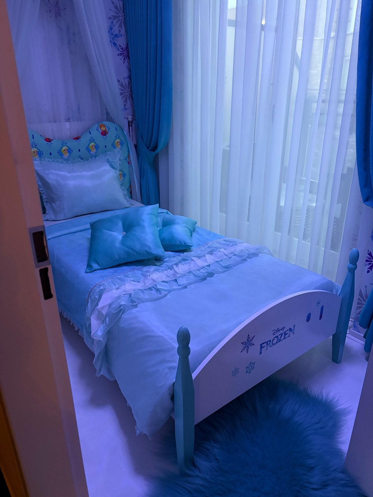 Complete Disney Frozen kinderkamer set, Ophalen of Verzenden, Gebruikt, Overige typen