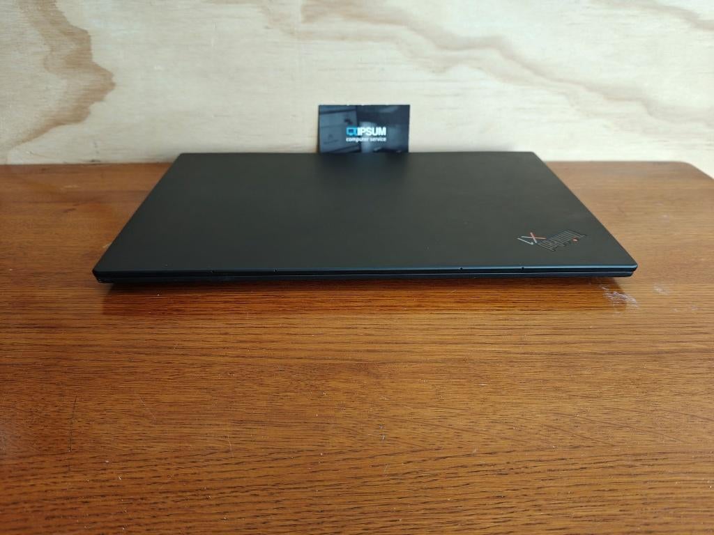 Lenovo Thinkpad X1 Carbon | i5 10210u | 8gb DDR4 | 250gb SSD, Lenovo, 256 GB, Qwerty, 8 GB