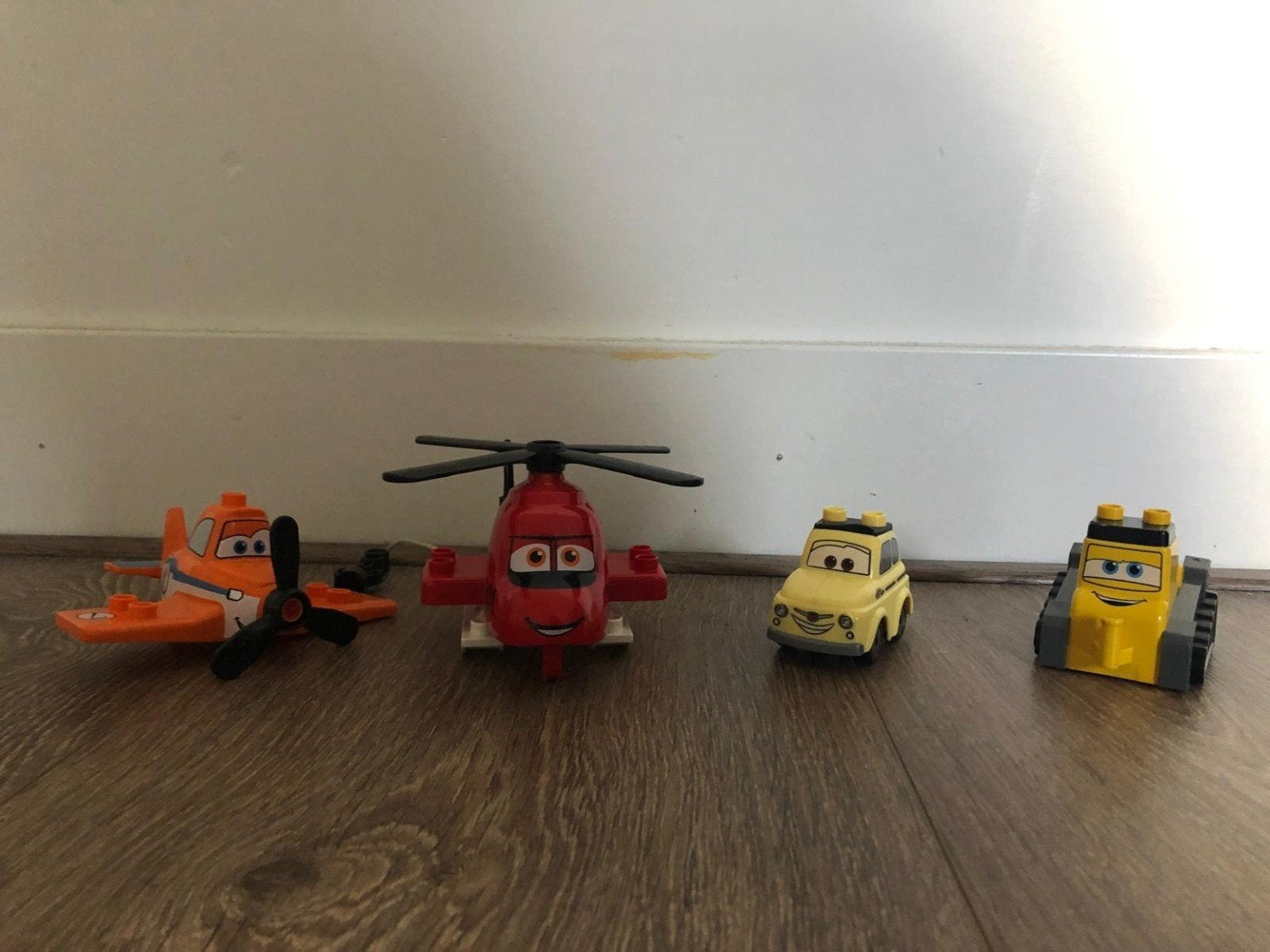LEGO DUPLO Disney Planes met Dusty, Blade Ranger en voertuig, Ophalen of Verzenden, Gebruikt