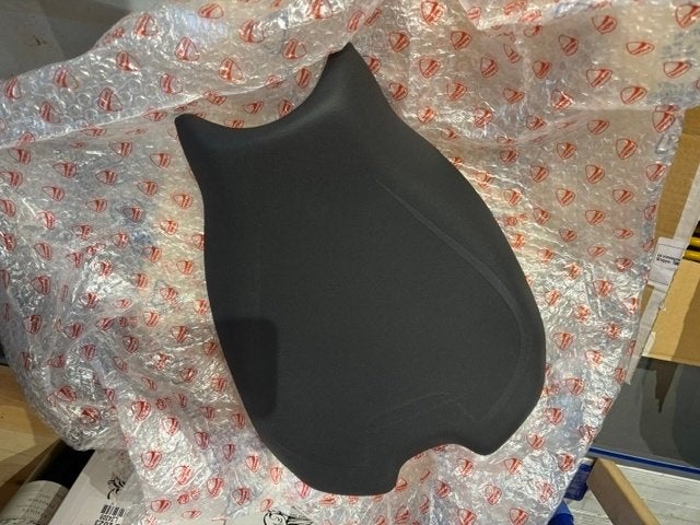 Origineel nieuw zadel Ducati Streetfighter, Ophalen of Verzenden, Nieuw