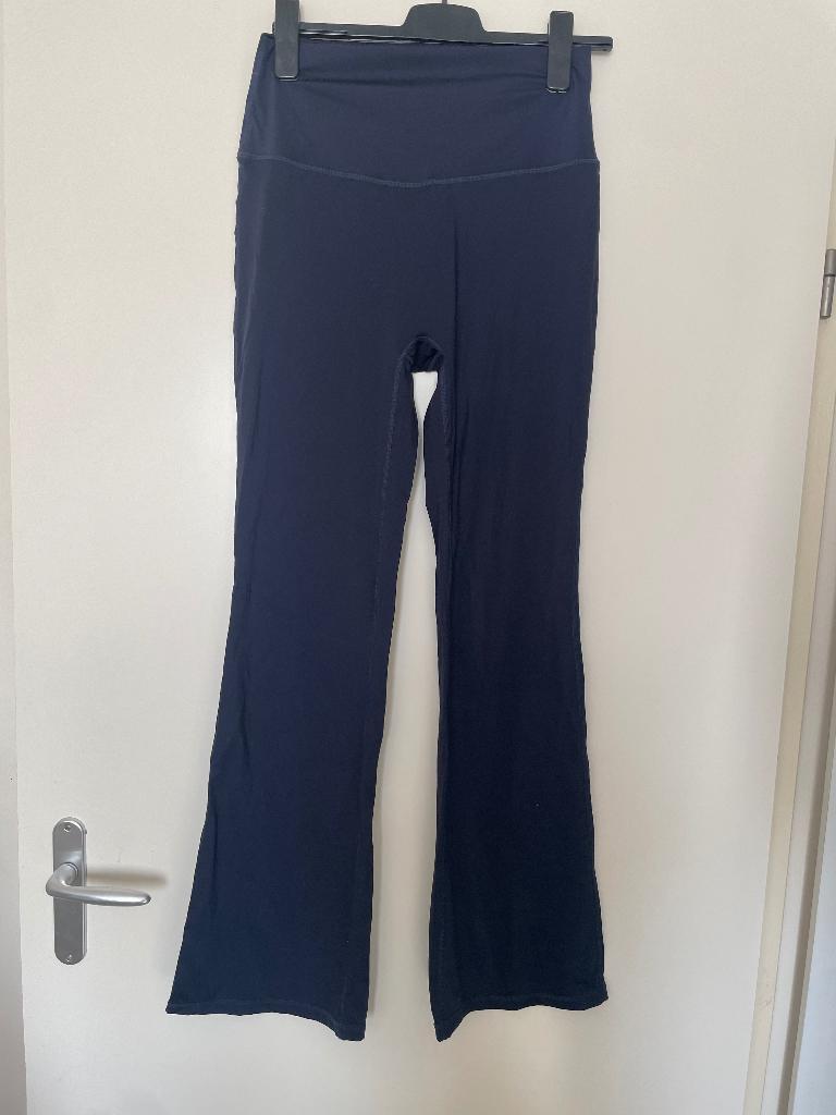 AYBL flared legging  XL, AYBL, Zwart, Maat 46/48 (XL) of groter, Nieuw