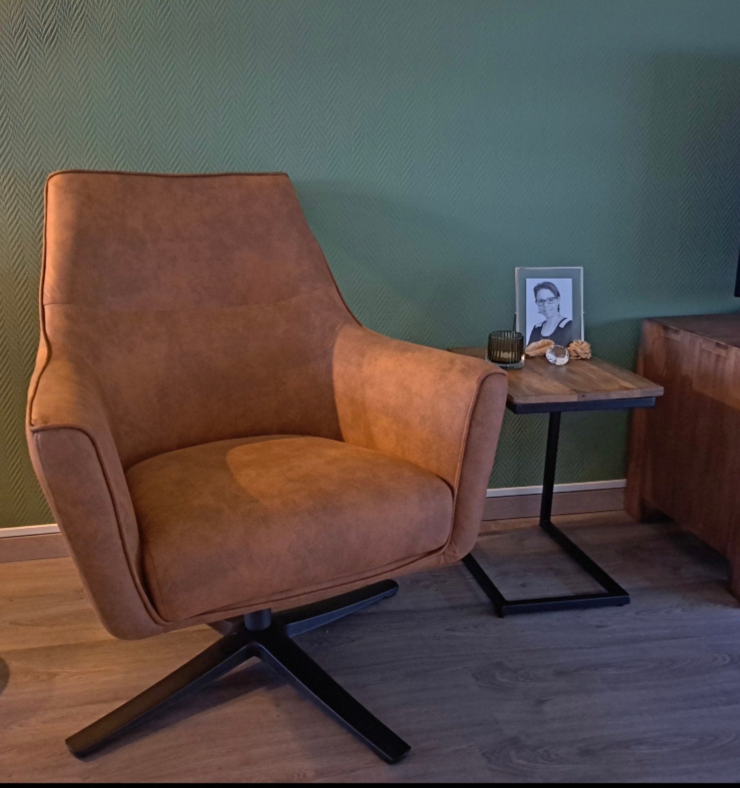Mooie Cognac Fauteuil, Ophalen, Zo goed als nieuw, 75 tot 100 cm, 50 tot 75 cm