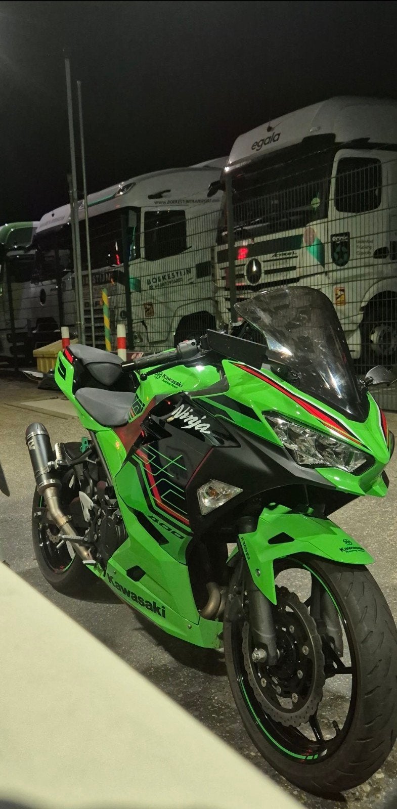 Kawasaki Ninja 400 KRT 2022, Motoren, Ophalen, Gebruikt