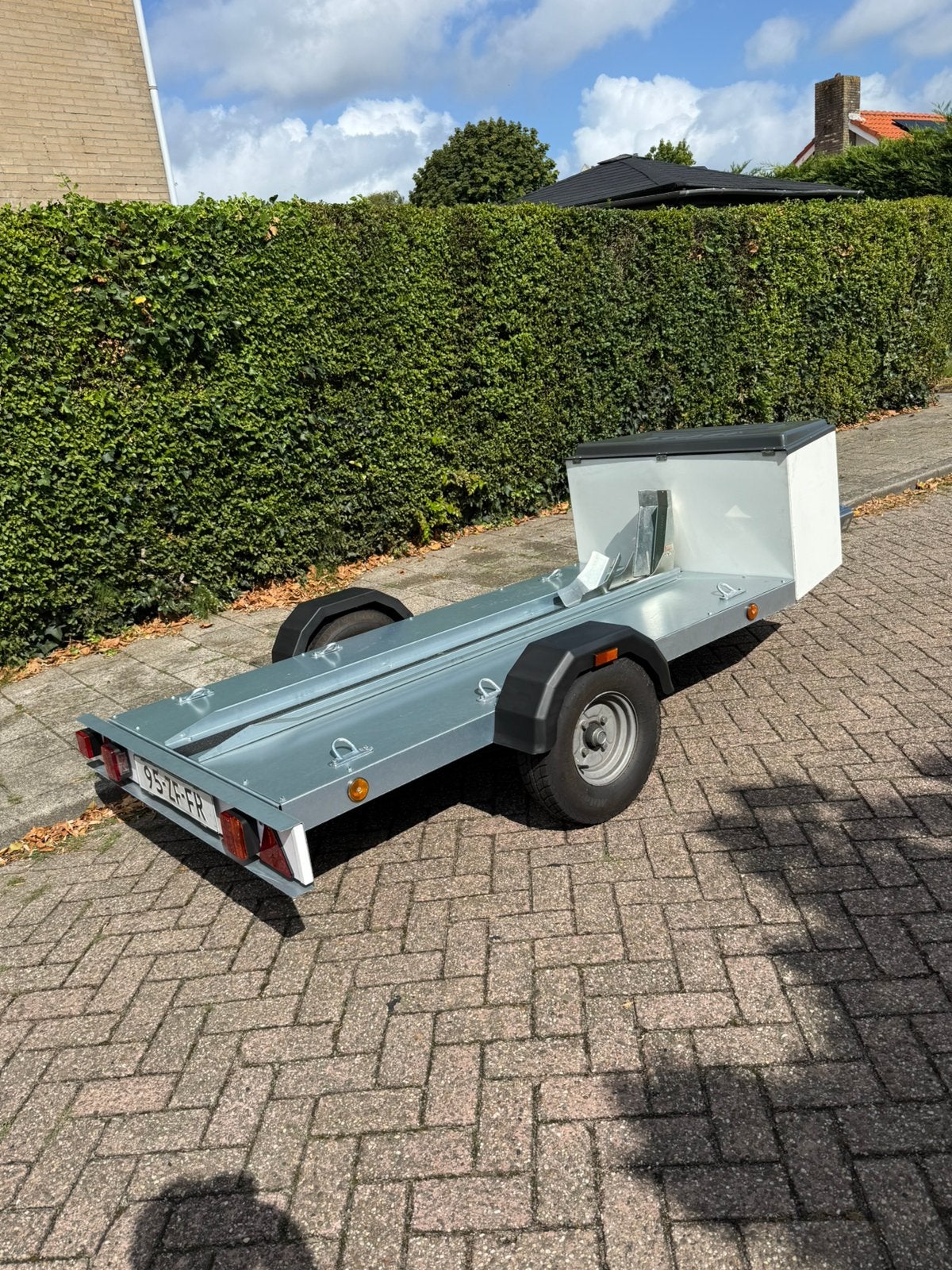 Motor aanhanger / trailer geremd voor 1 motor, Auto diversen, Ophalen, Zo goed als nieuw