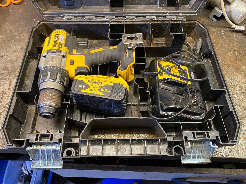 diverse accuboormachines, Ophalen of Verzenden, Gebruikt, Boormachine, Variabele snelheid