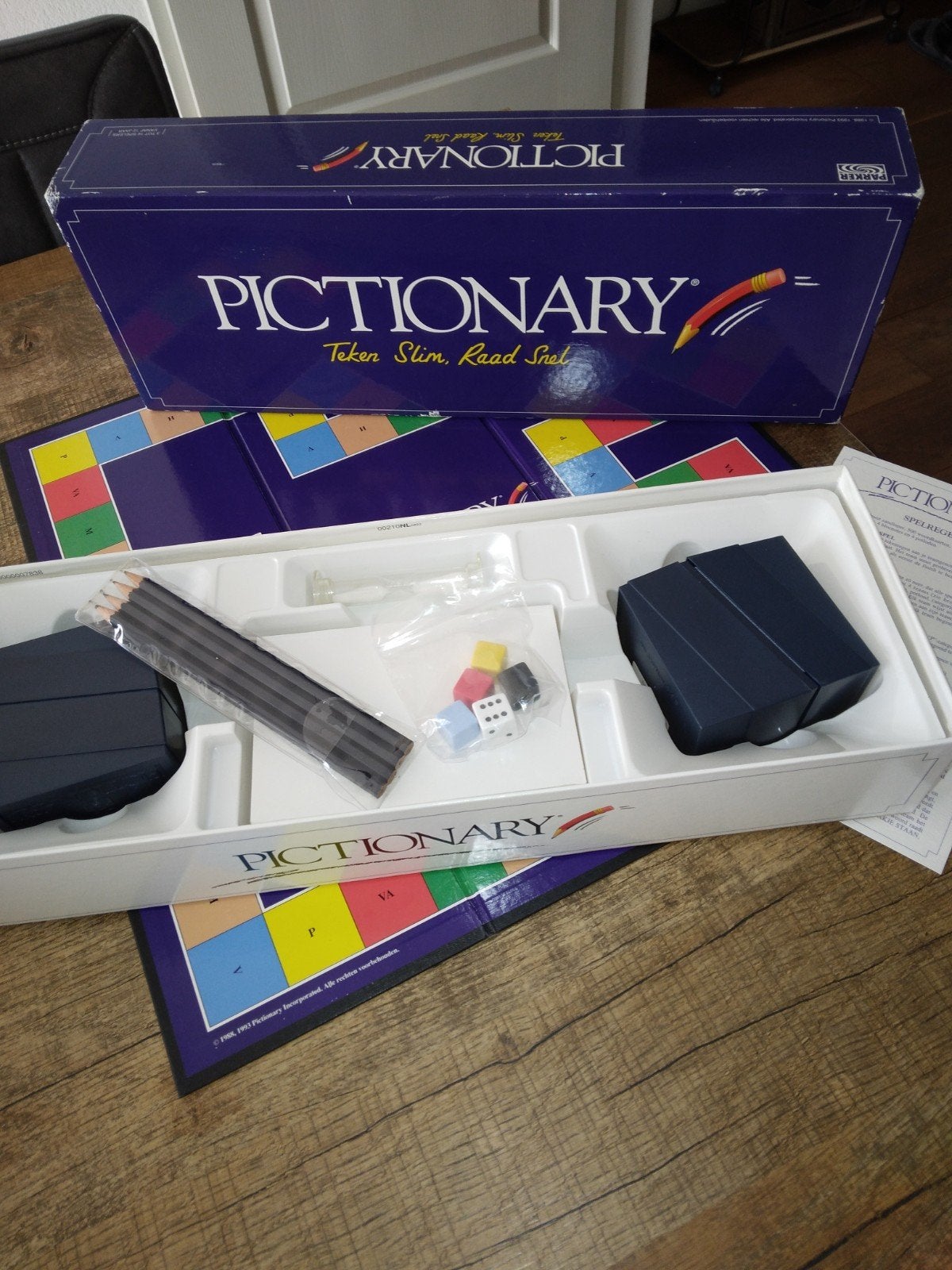 Pictionary teken slim en raad snel, Ophalen of Verzenden