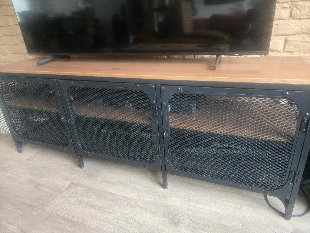 IKEA Industrial TV Stand, 100 tot 150 cm, Zo goed als nieuw, Minder dan 100 cm, 25 tot 50 cm