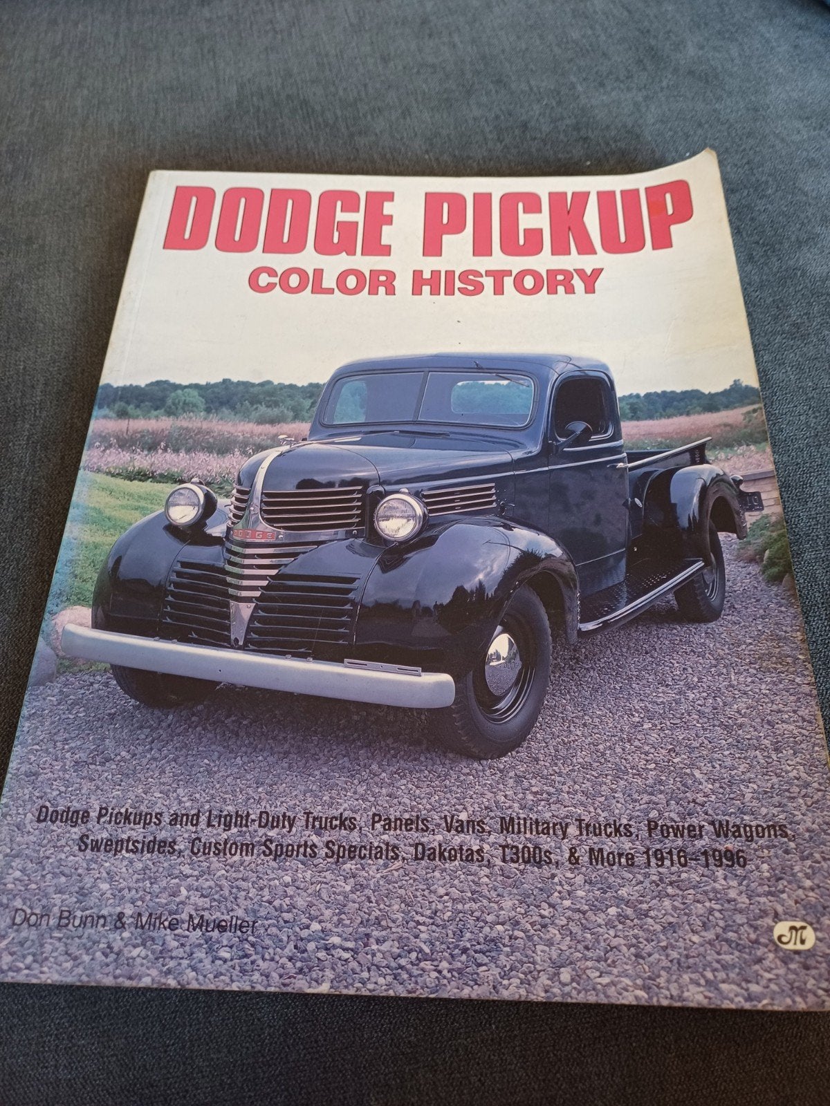 Dodge pick-up, Boeken, Auto's | Boeken, Gelezen, Don bunn, Ophalen of Verzenden, Overige merken
