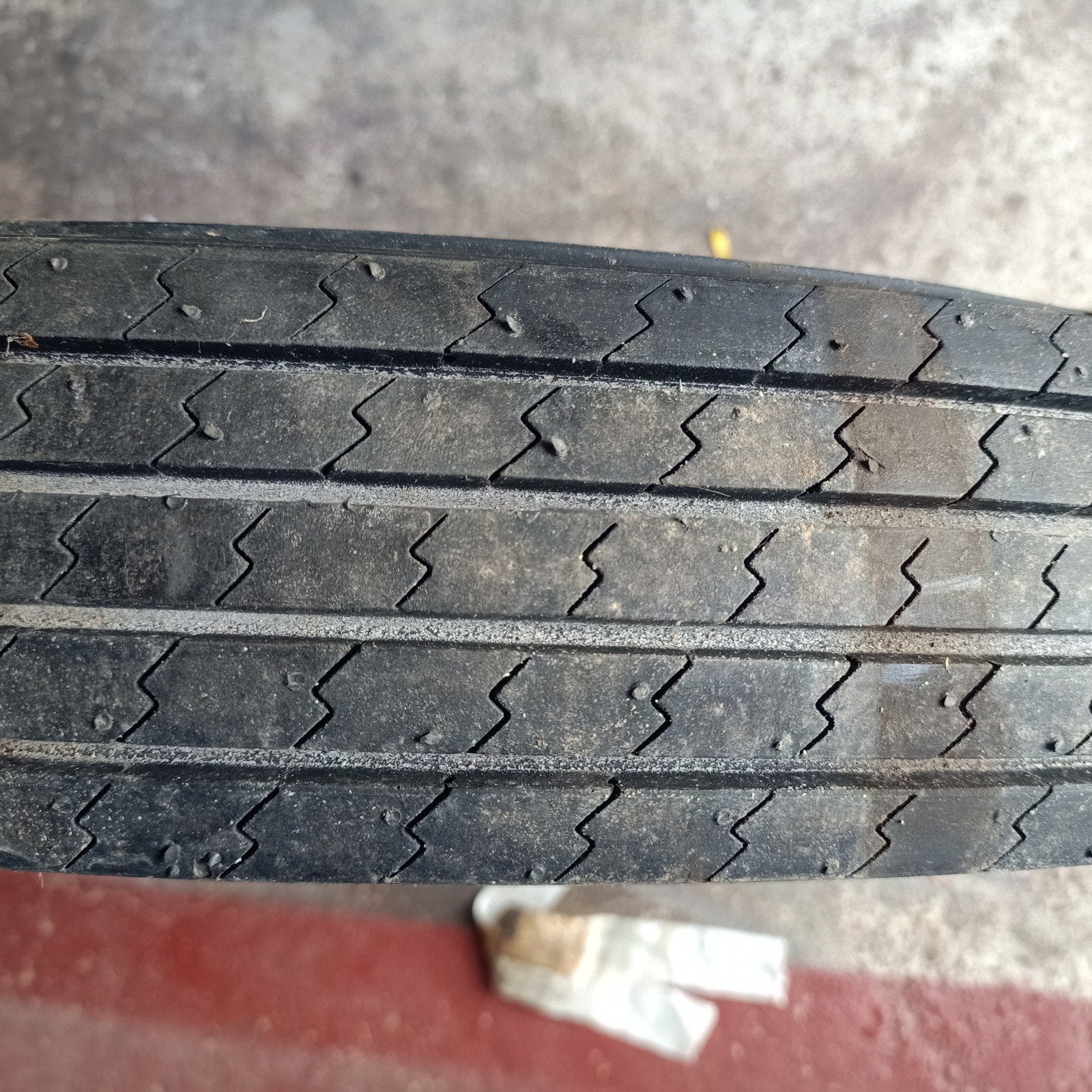 Banden voor oldtimer (33 x 4 1/2) + velgen, Auto-onderdelen, Ophalen, Overige, Overige, Nieuw