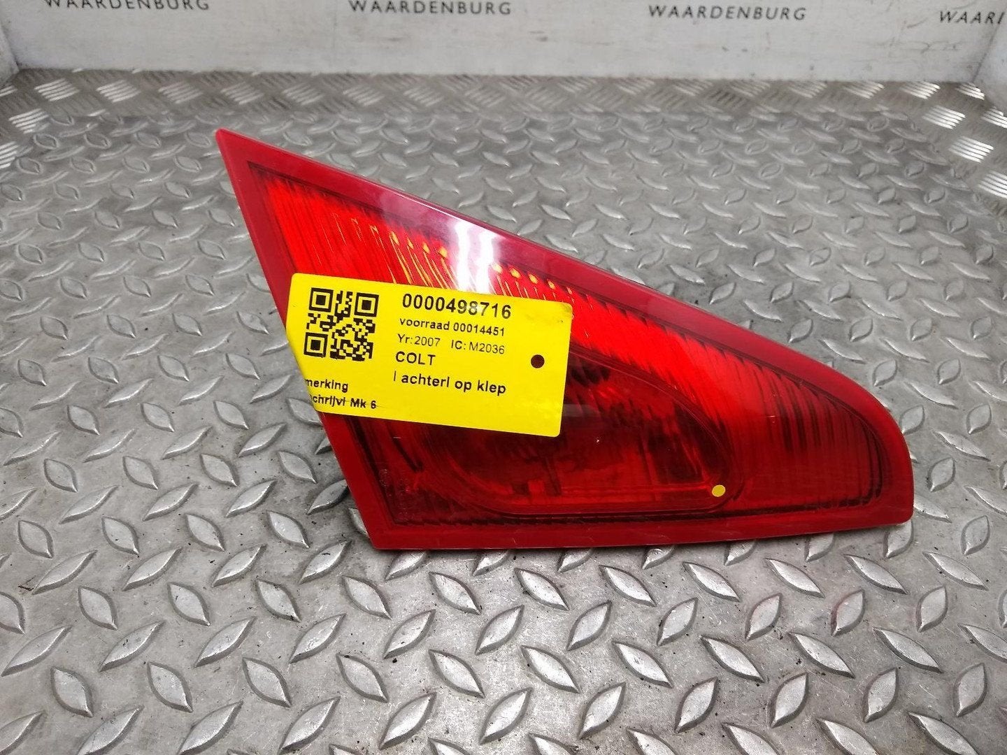 MITSUBISHI COLT 1.5 QS ACHTERLICHT L 2007, Ophalen of Verzenden, Gebruikt, Stiba lid