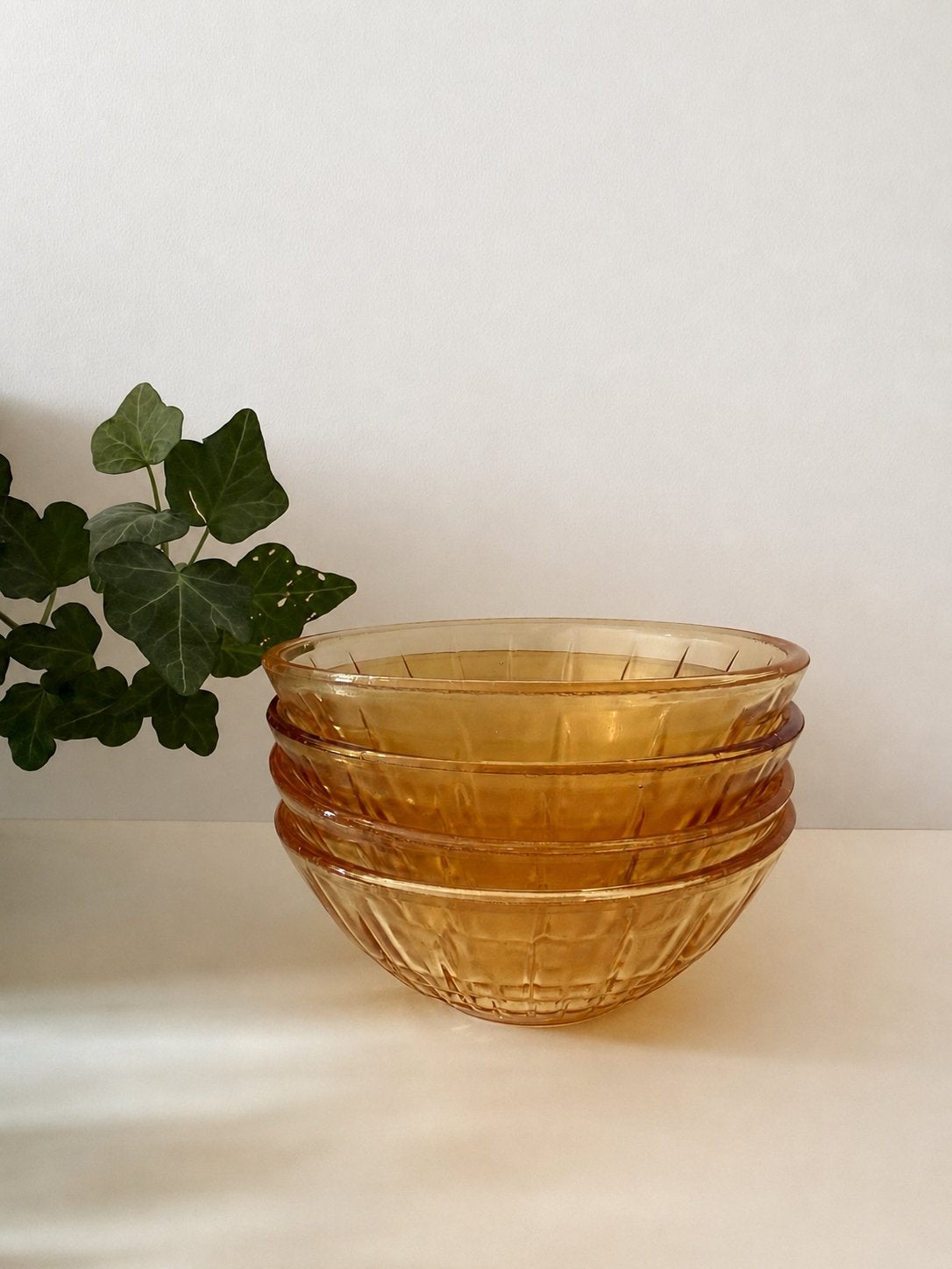 Set van 4 vintage amberkleurige schaaltjes, Antiek en Kunst, Ophalen of Verzenden