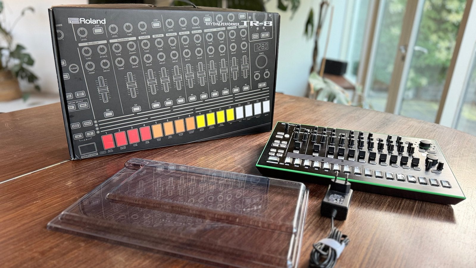 Roland TR-8 (incl 7x7 expansion, doos en decksaver), Muziek en Instrumenten, Ophalen of Verzenden, Zo goed als nieuw, Roland