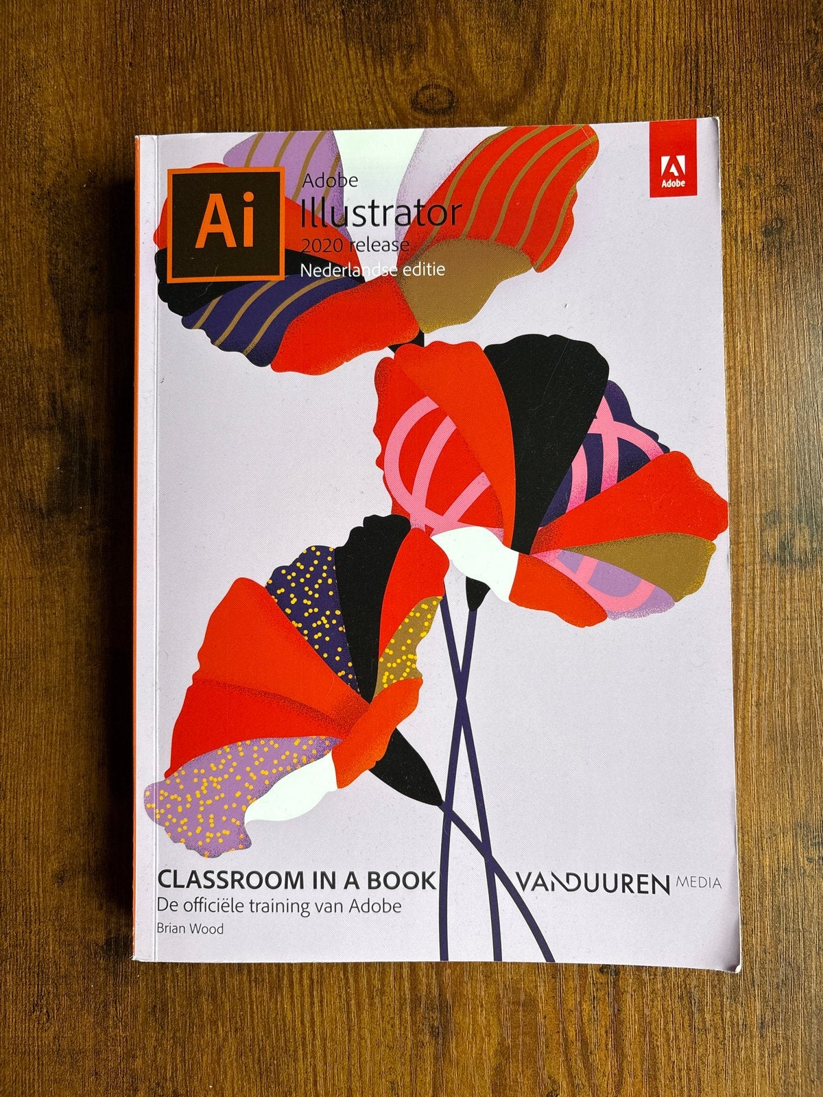 Adobe Illustrator 2020 Classroom in a Book, Boeken, Ophalen of Verzenden, Zo goed als nieuw, MBO